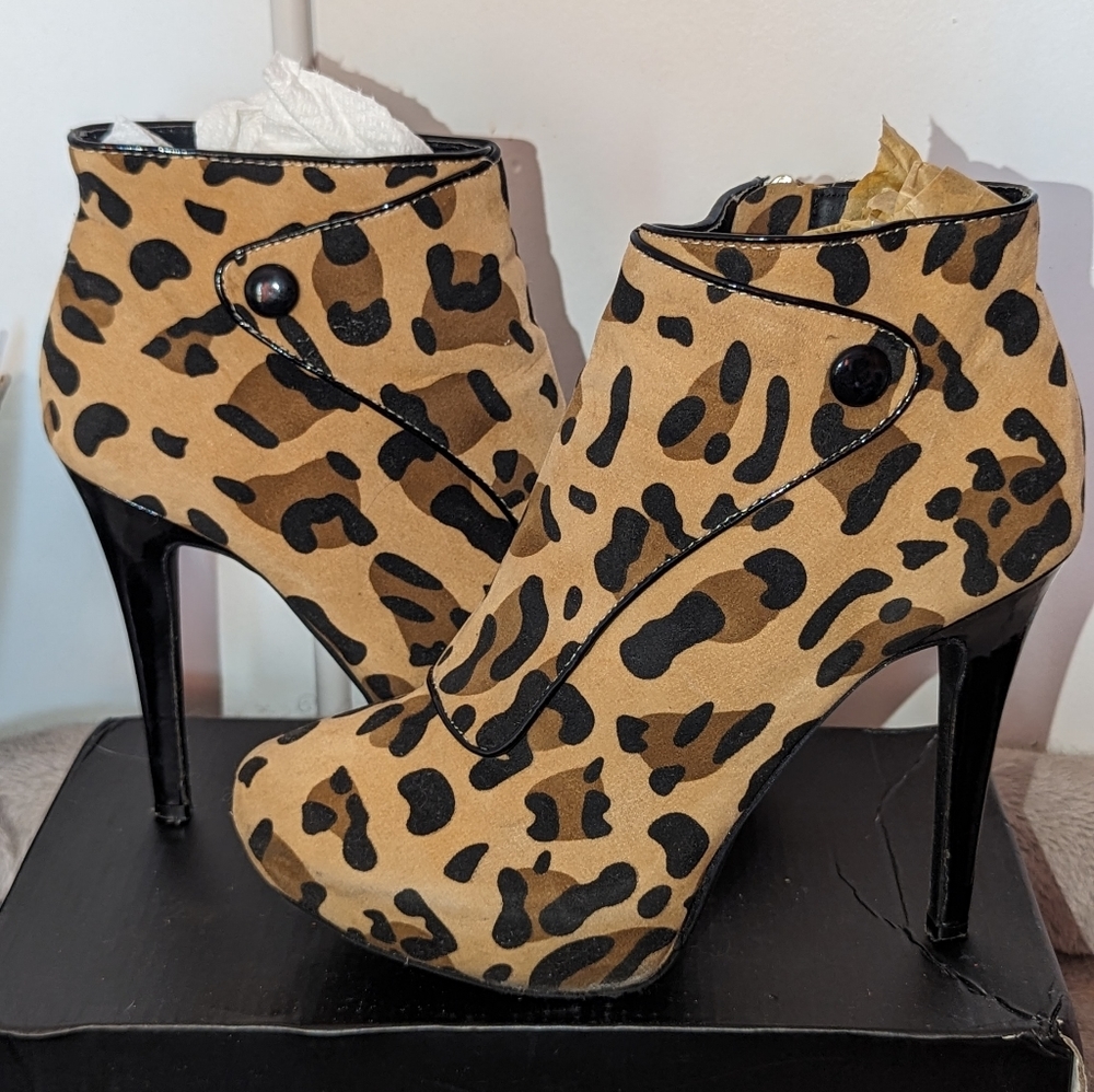 Platform High heel Booties